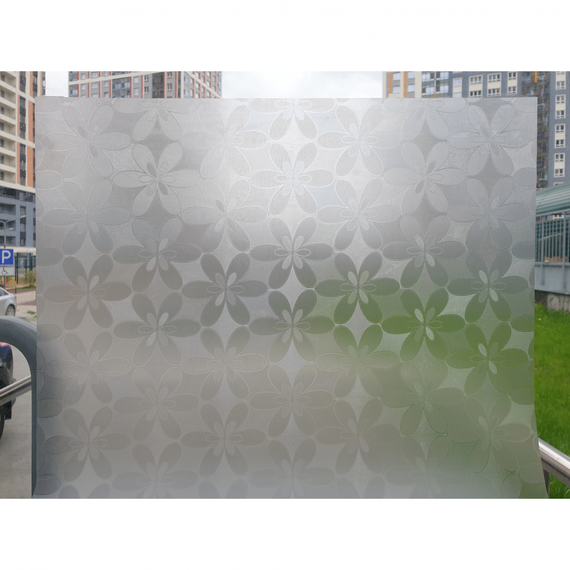 Пленка самоклеящаяся витражная 0,45*8 м Р6