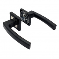 Комплект дверных ручек SOLLER KR-81AE8S  черный/хром 