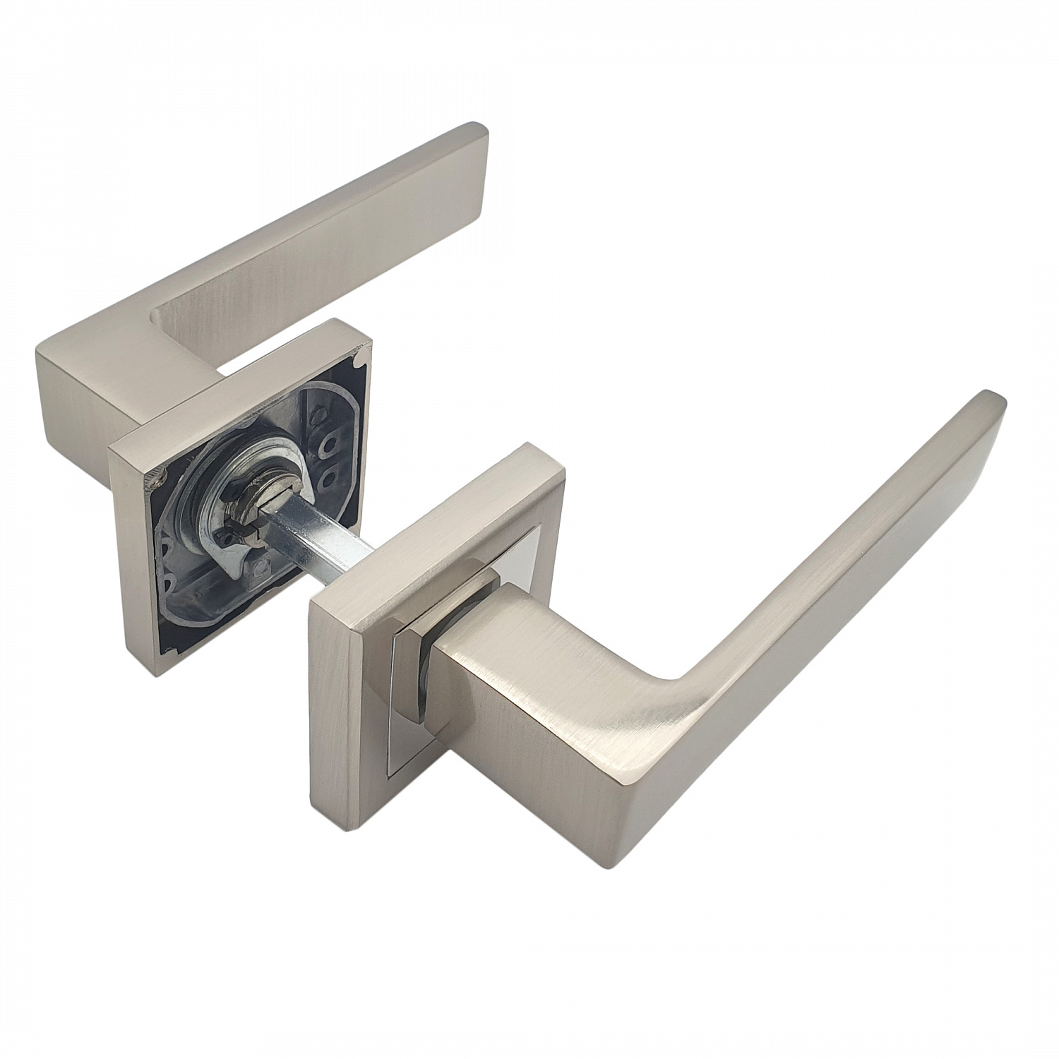 Комплект дверных ручек SOLLER KR-80AE8S сатин/хром 