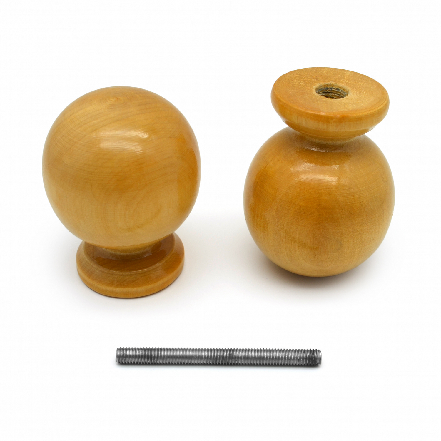 Ручка-кнопка Шар лак светлый деревянная